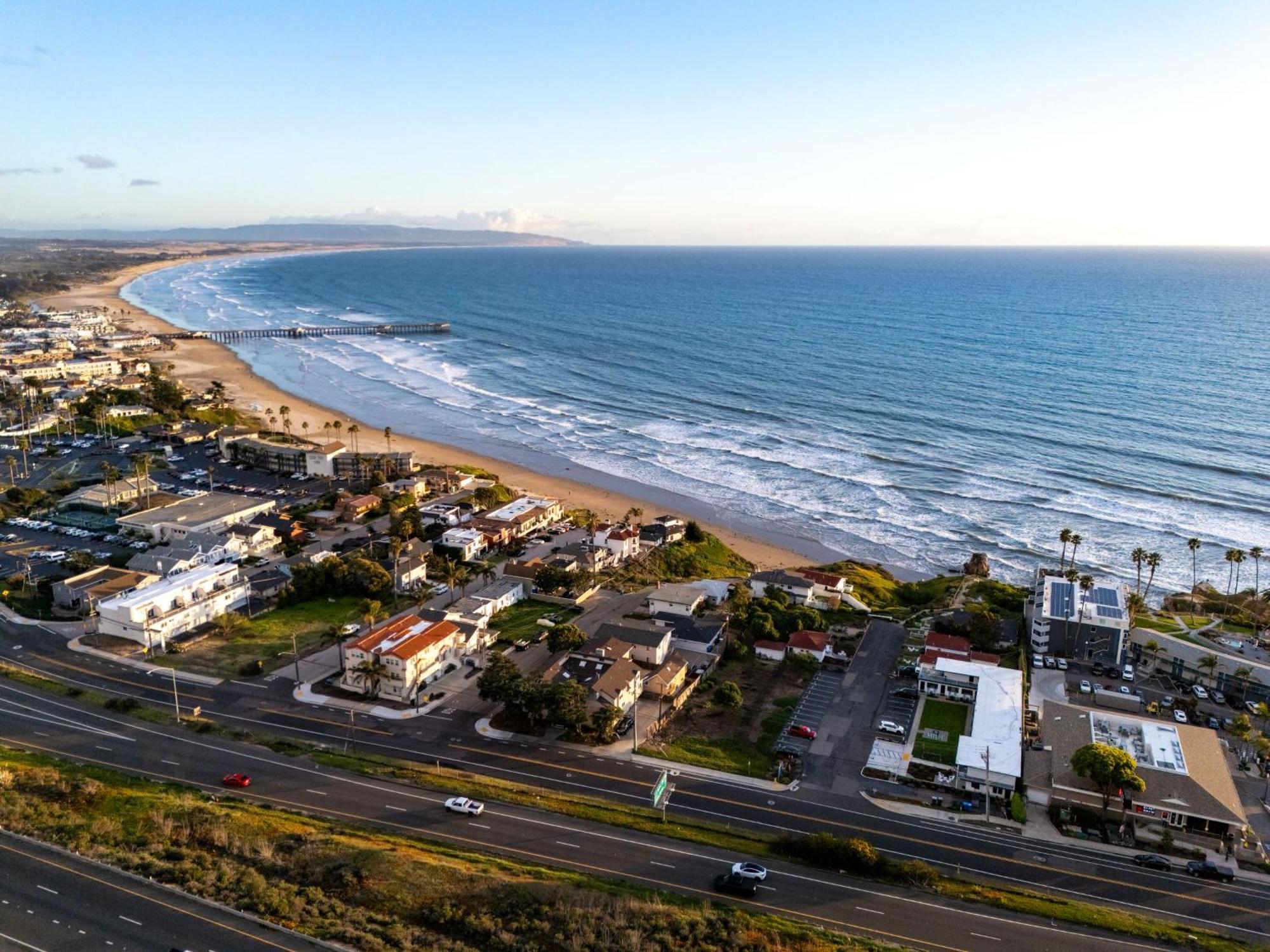 Tides Oceanview Inn&Cottages Pismo Beach Exteriör bild